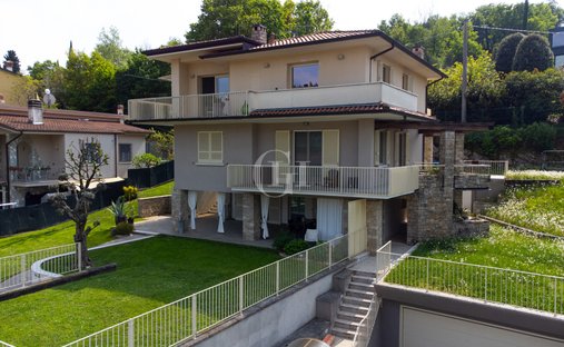 Casa a Iseo, Lombardia, Italia 1