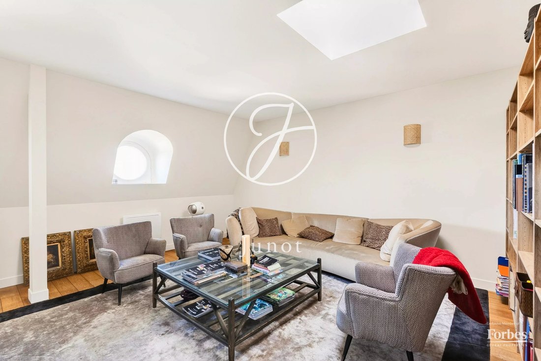 Apartment in Porte Dauphine, Paris 16e Arrondissement, Paris 4 - 17503190
