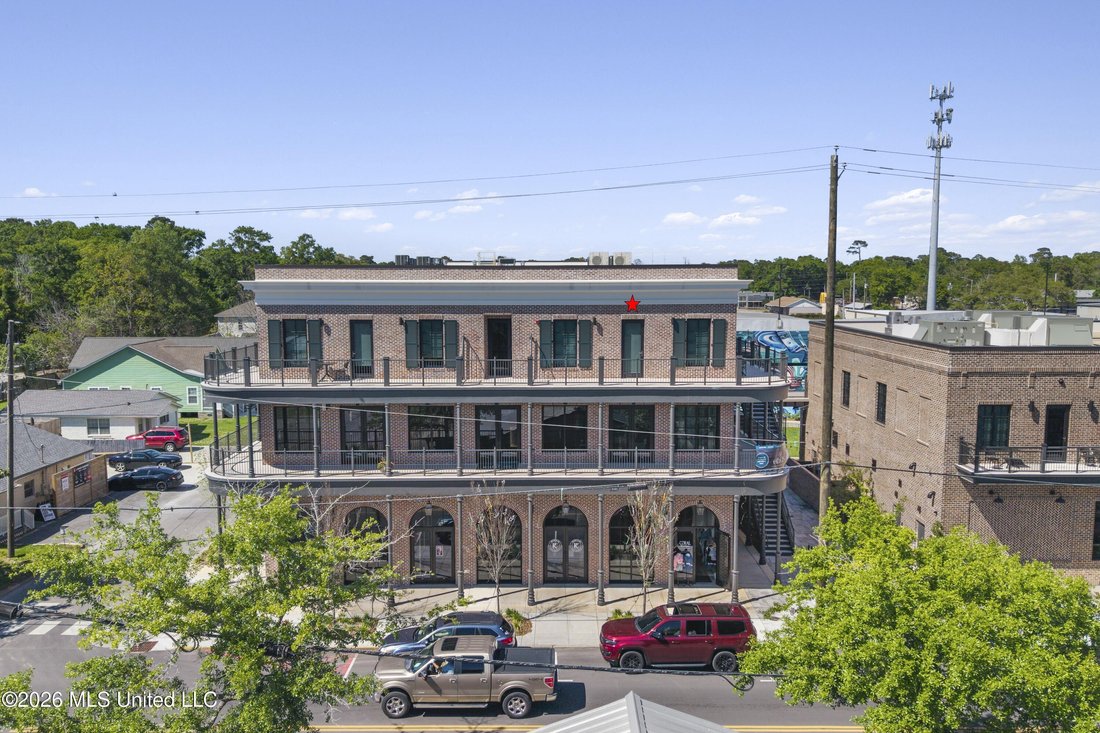 Condo in Ocean Springs, Mississippi, United States 1 - 17733266