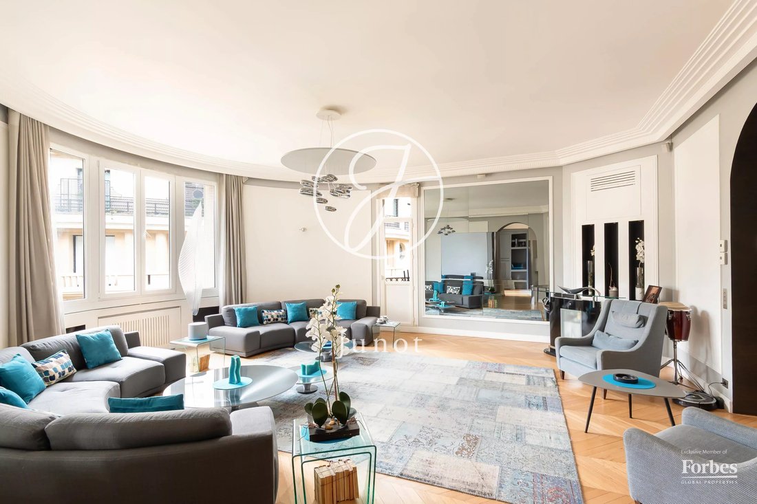 Apartment in Bois de Boulogne, Paris 16e Arrondissement, Paris 1 - 17353002