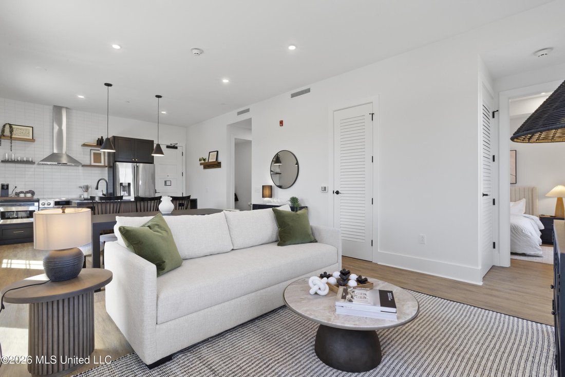 Condo in Ocean Springs, Mississippi, United States 5 - 17733266
