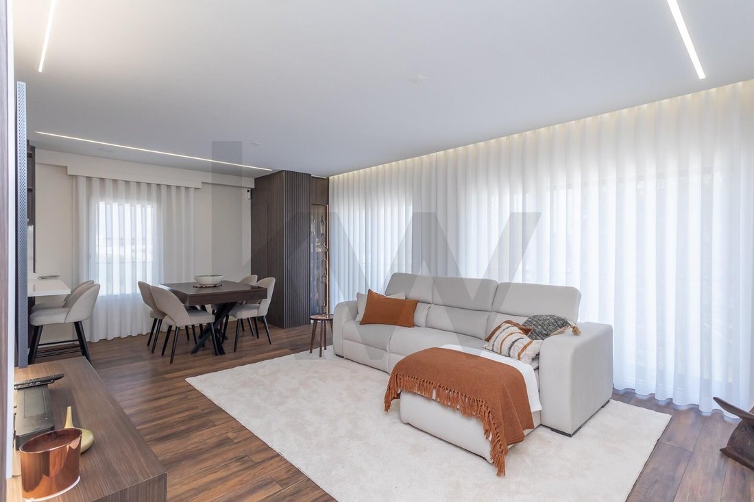 Apartment in Povoa de Santa Iria e Forte da Casa, Lisbon, Portugal 2 - 17733287