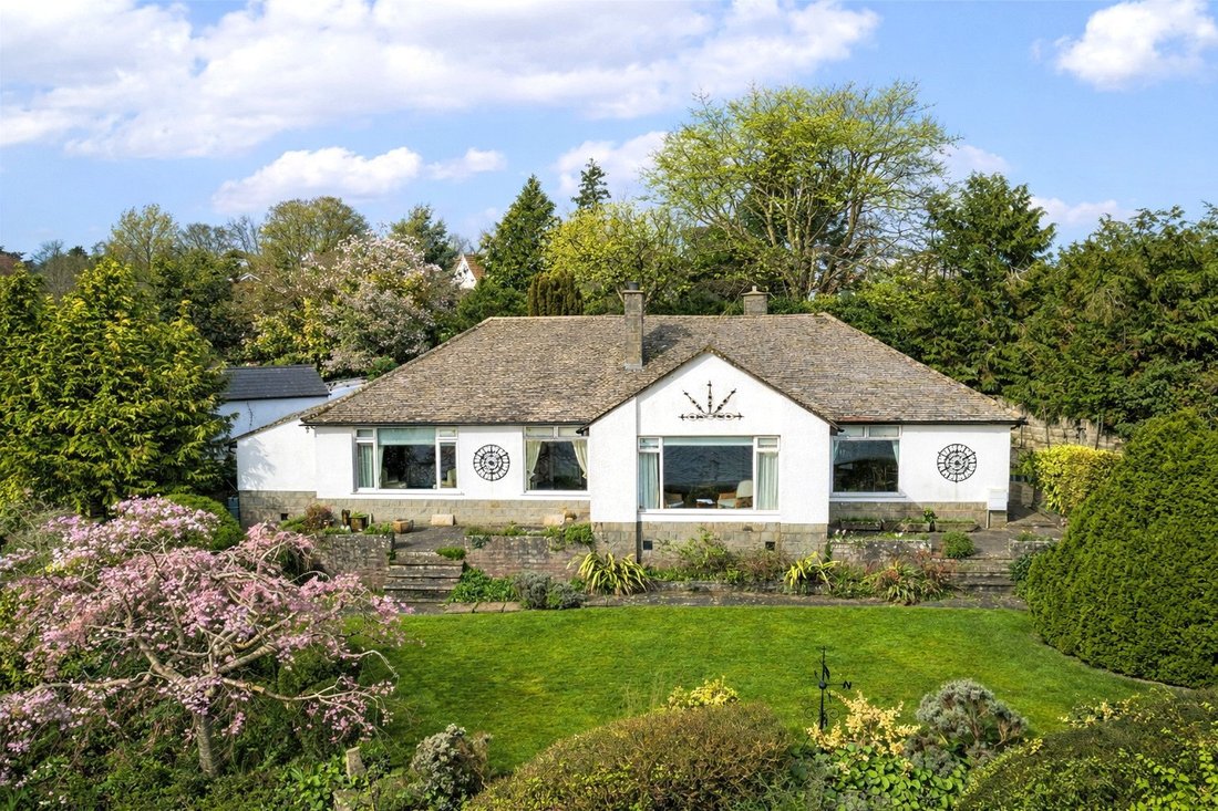 Bungalow in Northam, England 2 - 17594898