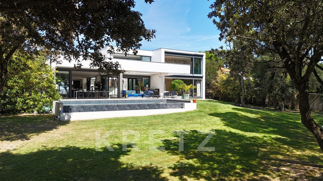 Villa in Vaux-sur-Mer, Nouvelle-Aquitaine, France 4 - 16984498
