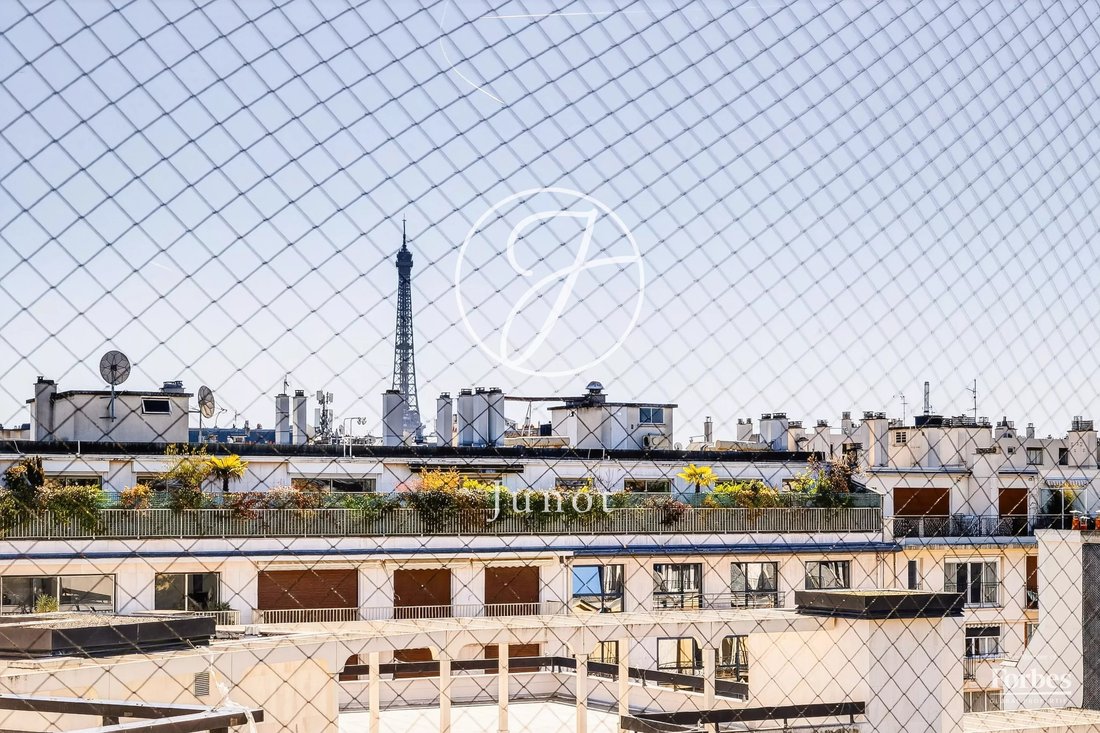 Apartment in Porte Dauphine, Paris 16e Arrondissement, Paris 3 - 17503190