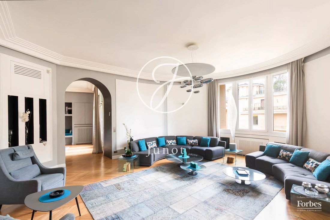 Apartment in Bois de Boulogne, Paris 16e Arrondissement, Paris 4 - 17353002
