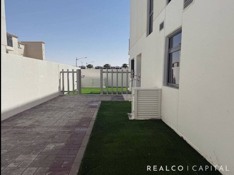 Land in Damac Hills 2, Dubai, United Arab Emirates 5 - 17733153