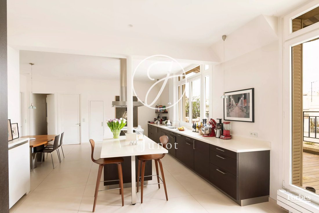 Apartment in Muette Nord, Paris 16e Arrondissement, Paris 4 - 17540276