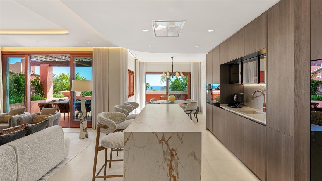 Apartment in Gualdalmansa, Estepona, Andalusia 3 - 17675836