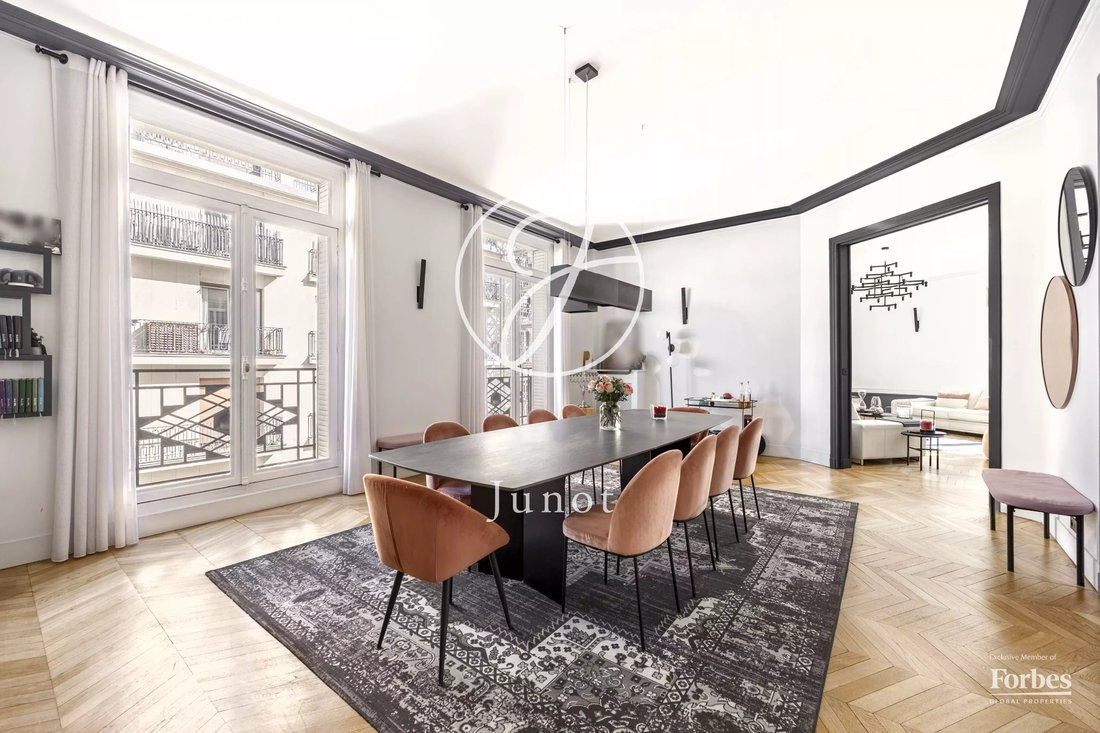 Apartment in Muette Nord, Paris 16e Arrondissement, Paris 3 - 17389102