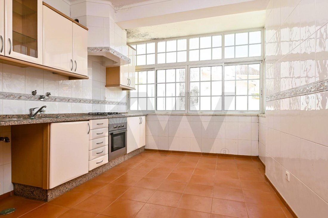 Townhouse in Alcabideche, Lisbon, Portugal 4 - 17733255