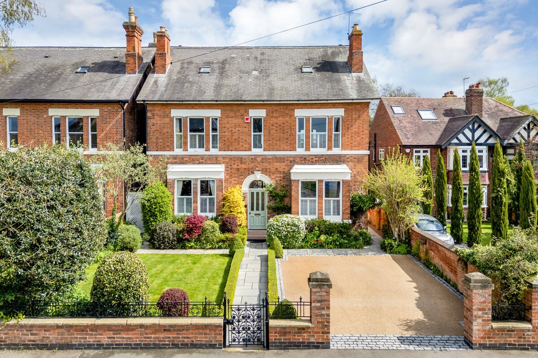House in Radcliffe on Trent, England 1 - 17733181