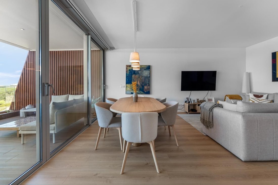 Apartment in Belas, Lisbon, Portugal 5 - 17733959