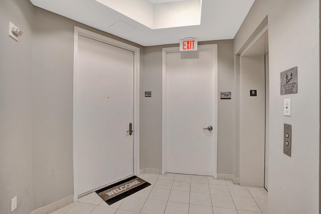 Condo in Sunny Isles Beach, Florida, United States 2 - 17539222