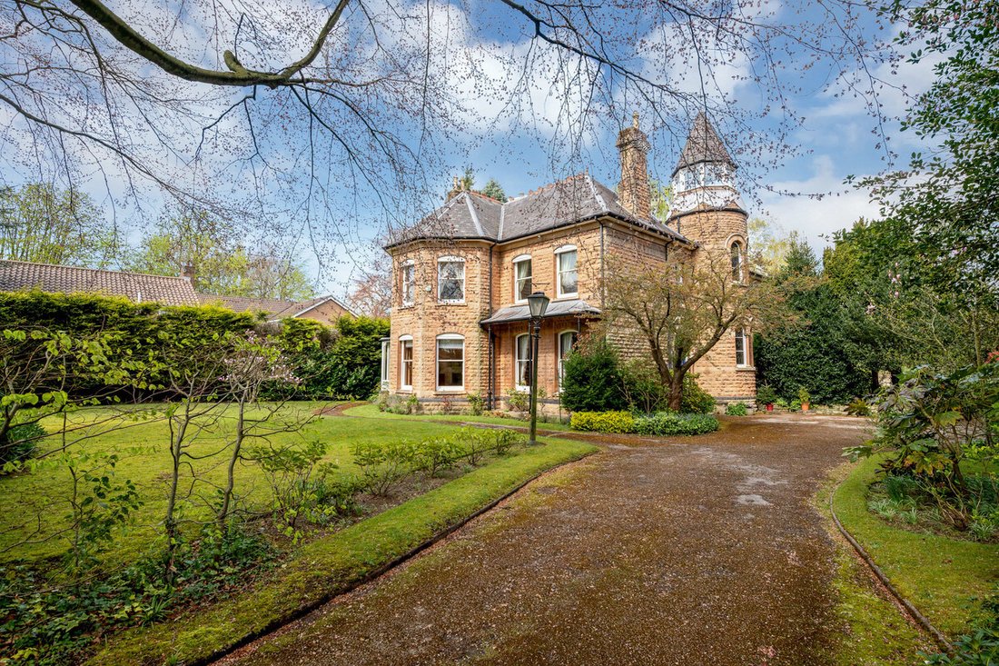 House in Mansfield, England 1 - 17733169