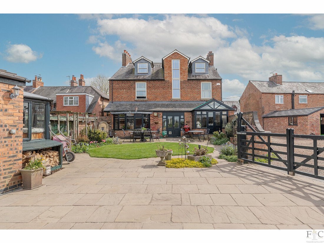 House in Willoughby Waterleys, England 2 - 17733190