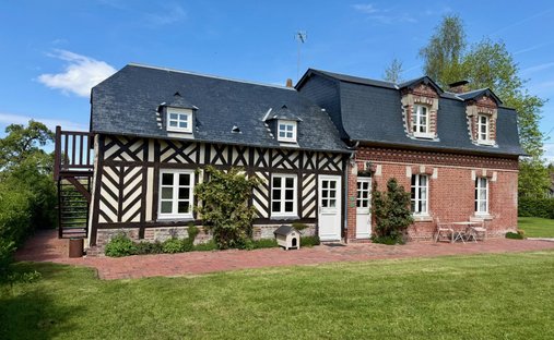 House in Saint-Pierre-Azif, Normandy, France 1