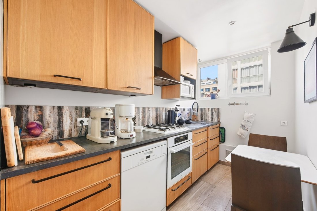 Apartment in Pereire-Malesherbes, Paris 17e Arrondissement, Paris 4 - 17733434