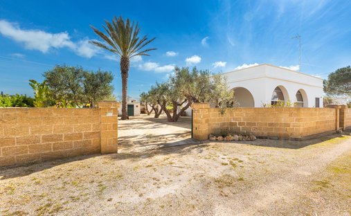 Villa in Alliste, Apulien, Italien 1