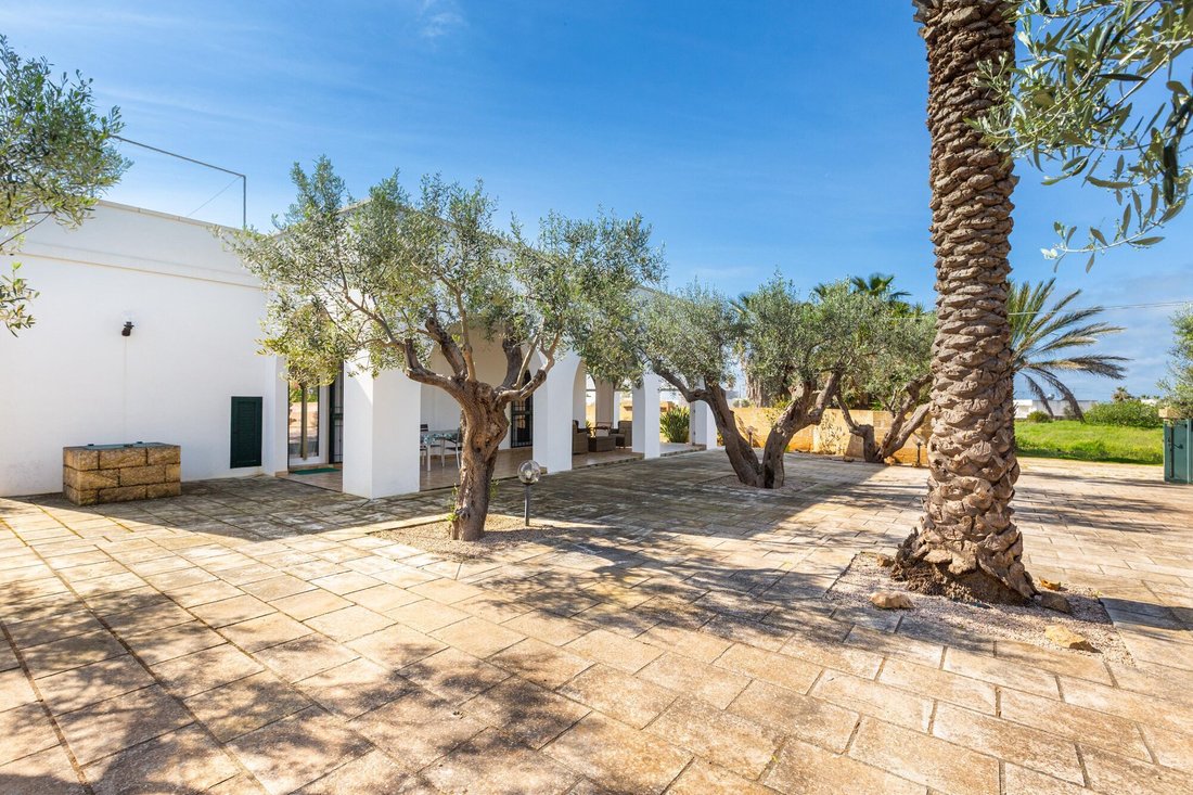 Villa in Alliste, Apulia, Italy 4 - 17733524
