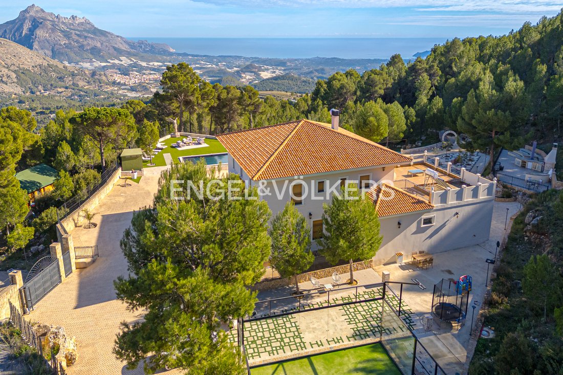 Villa in el Castell de Guadalest, Valencian Community, Spain 3 - 15036253