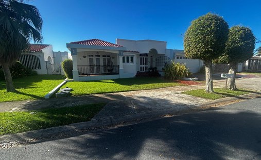 House in Isabela, Isabela, Puerto Rico 1