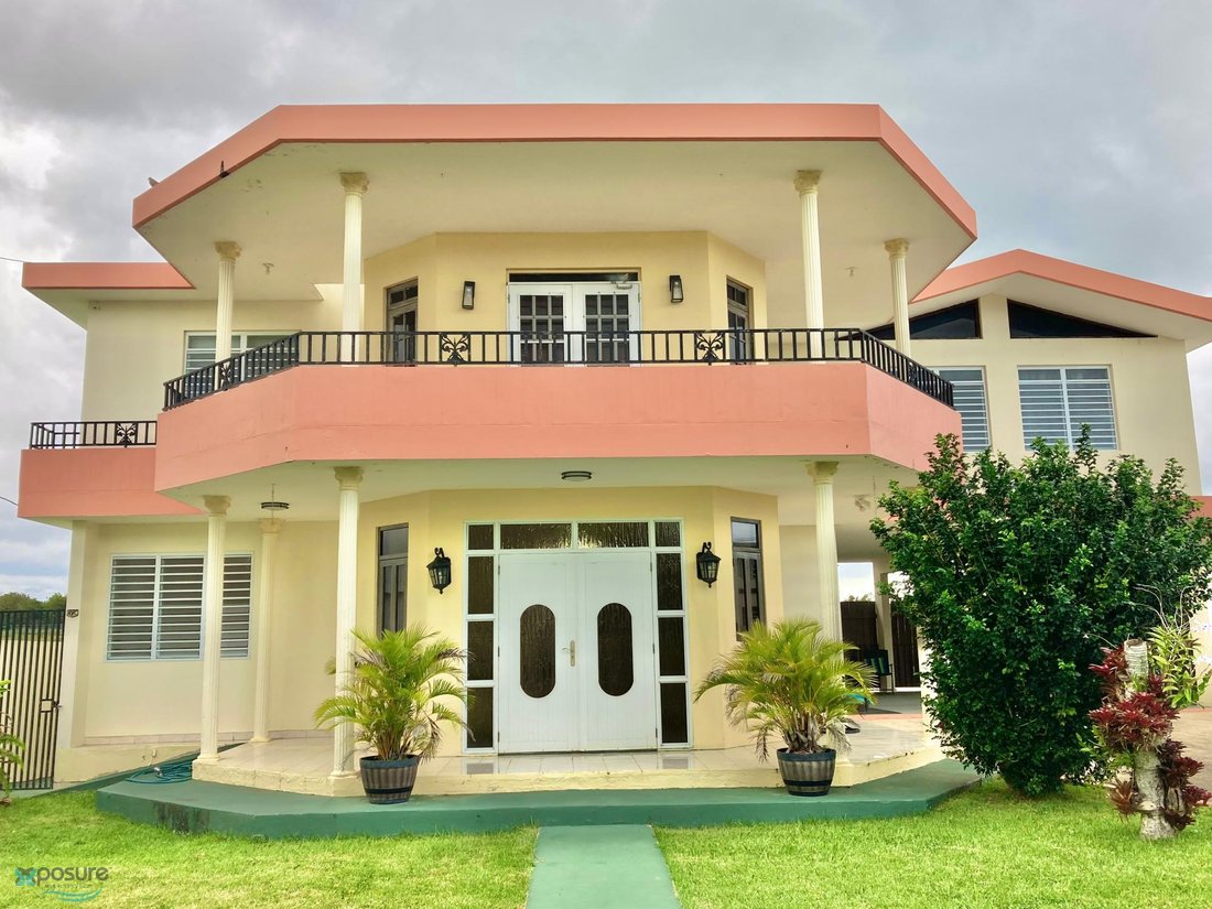 House in Ceiba Alta, Aguadilla, Puerto Rico 1 - 17733642