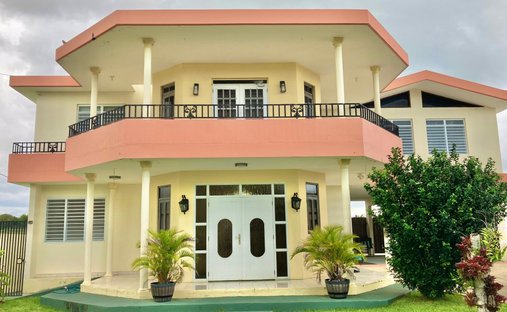 House in Ceiba Alta, Aguadilla, Puerto Rico 1