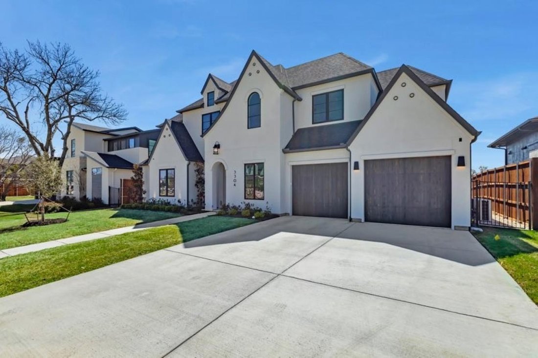 House in Grapevine, Texas, United States 2 - 17733521