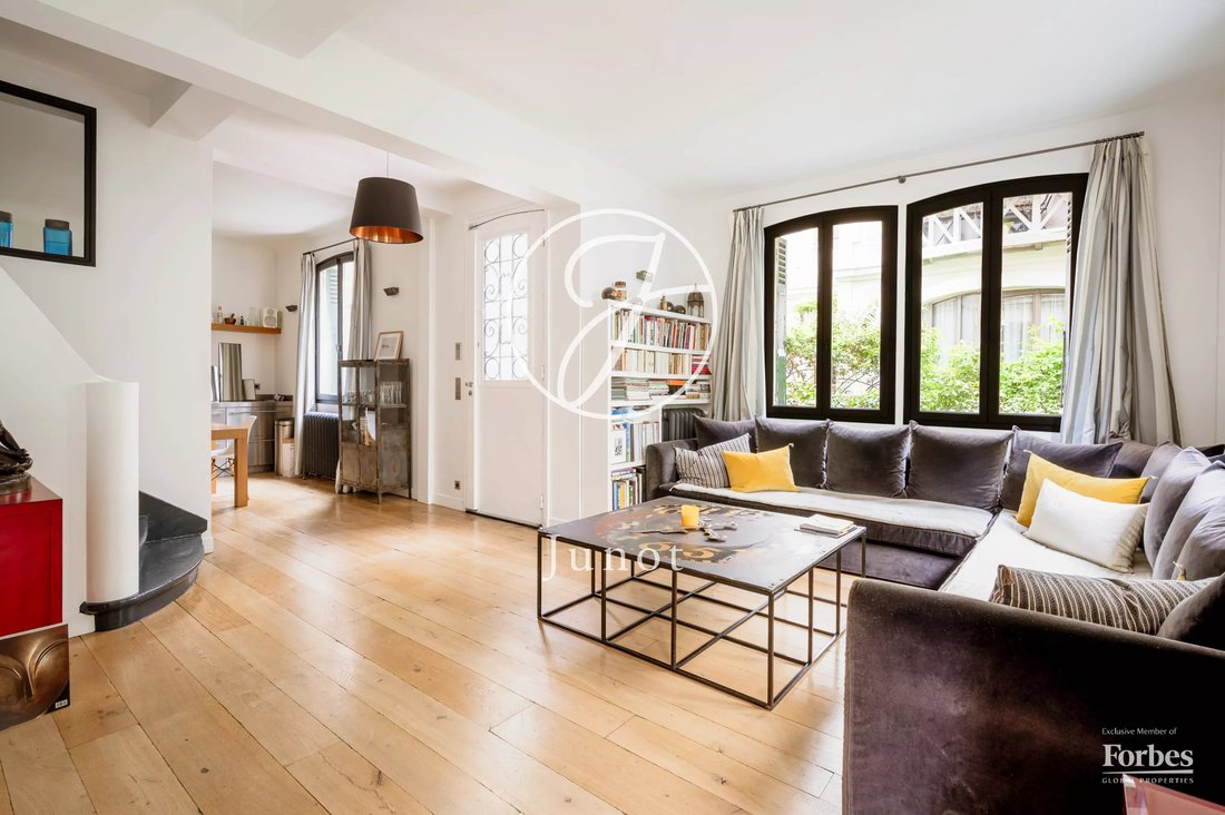 Apartment in Notre Dame des Champs, Paris 6e Arrondissement, Paris 4 - 17622795