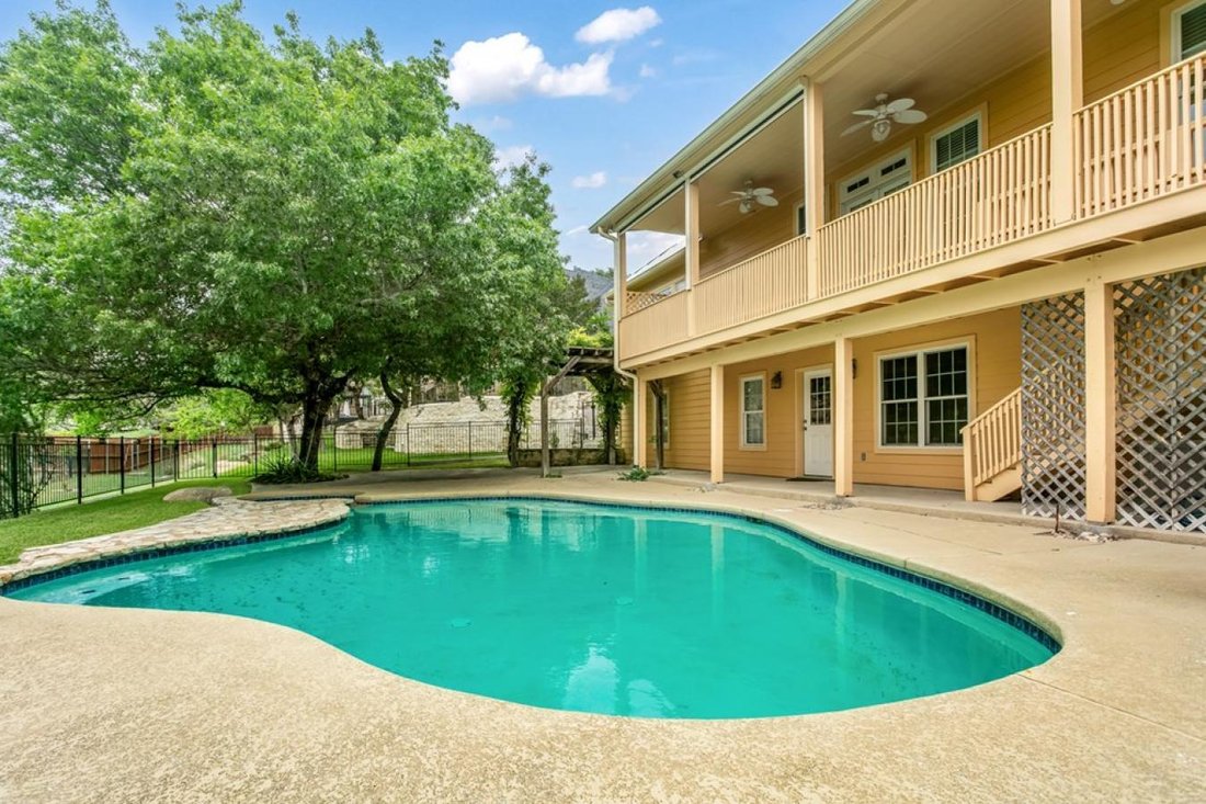 House in Fredericksburg, Texas, United States 2 - 17733532