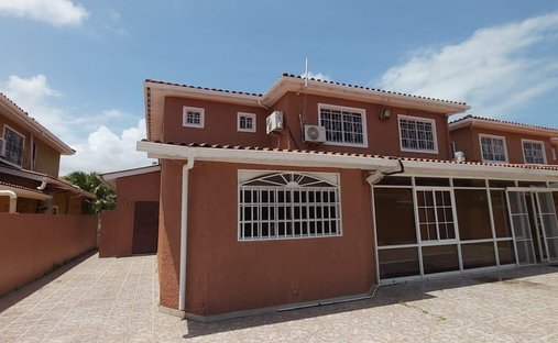 House in Colón, Colón Province, Panama 1