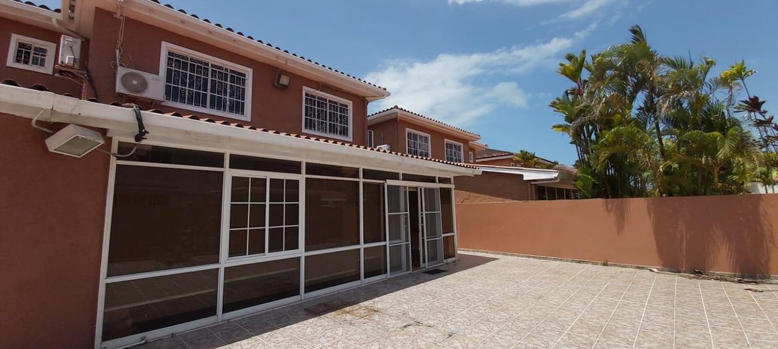 House in Colón, Colón Province, Panama 2 - 17733568
