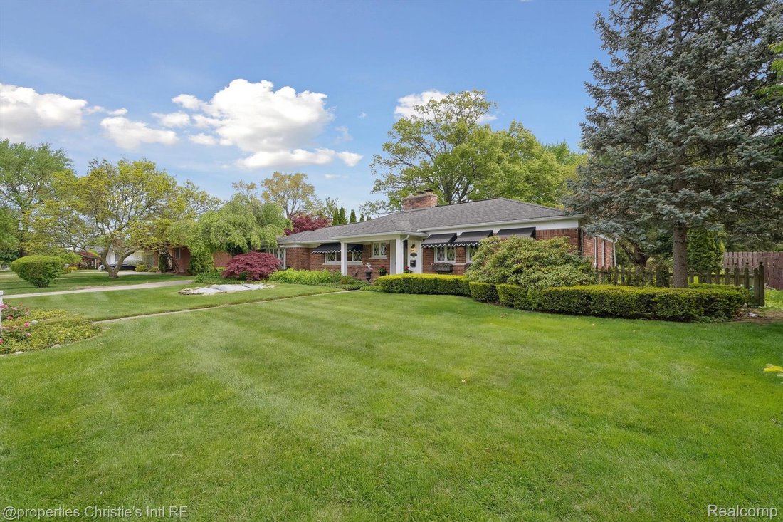 House in Dearborn, Michigan, United States 2 - 17733797