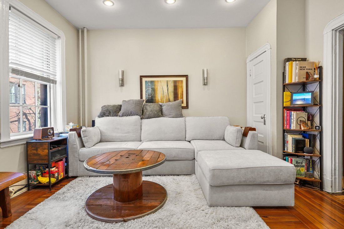 Condo in Boston, Massachusetts, United States 2 - 17733486