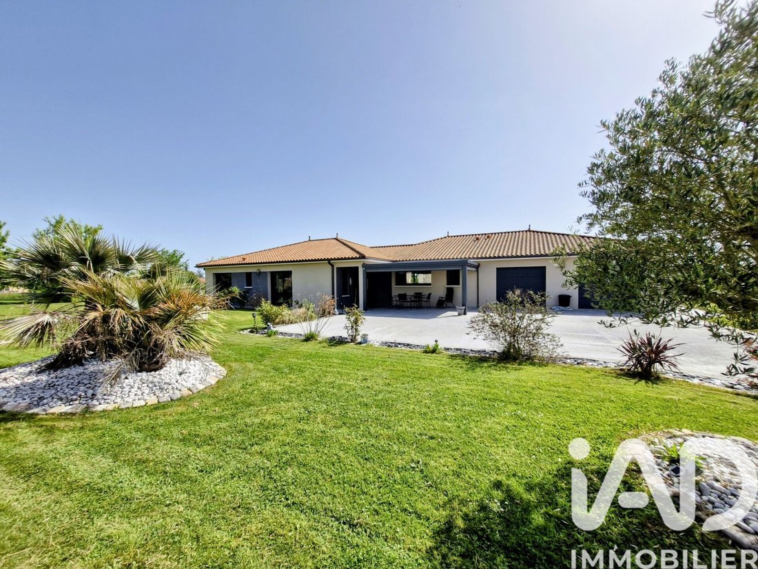 House in Lamonzie-Saint-Martin, Nouvelle-Aquitaine, France 2 - 17227768