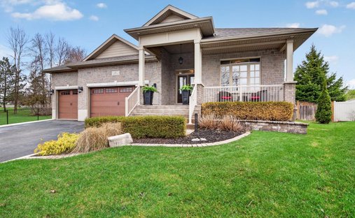 House in Bath, Ontario, Canada 1