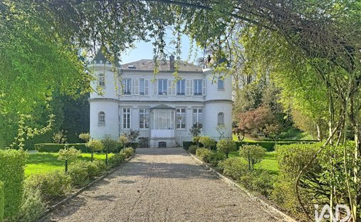 House in Thoiry, Ile-de-France, France 1