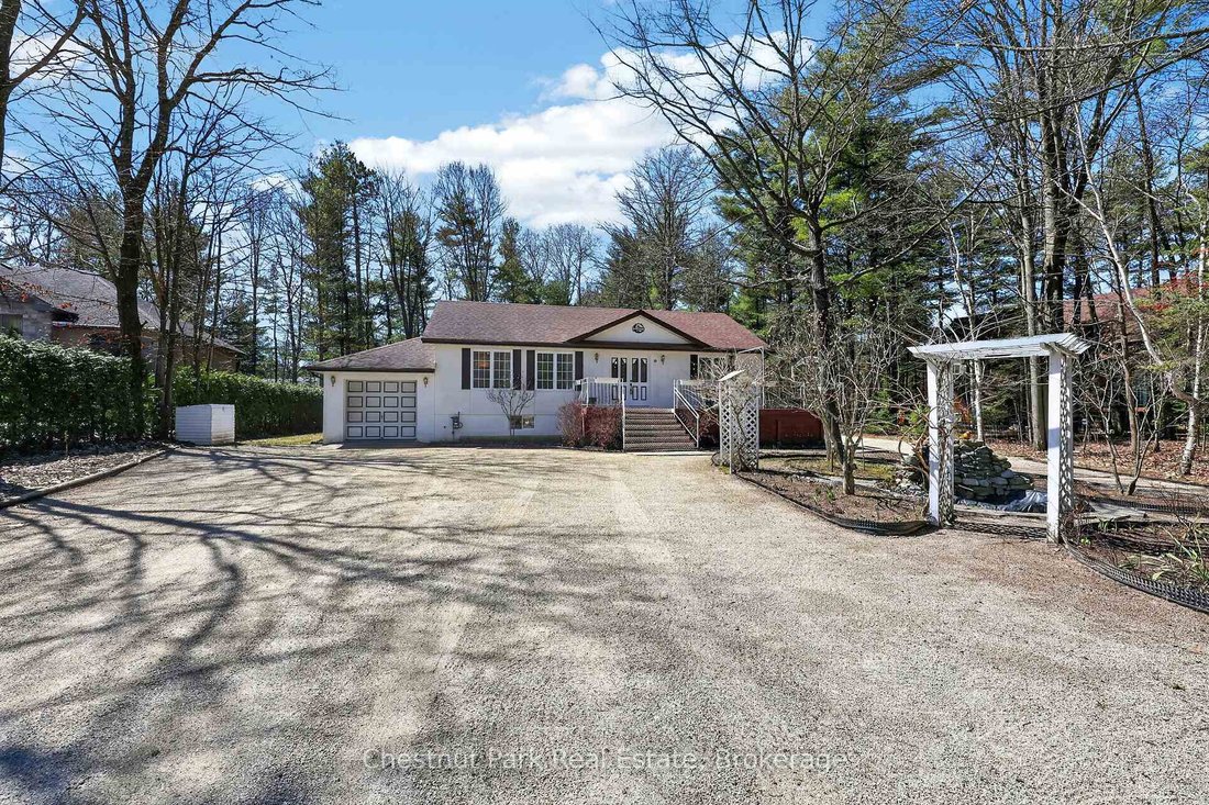 House in Ontario, Canada 2 - 17733783