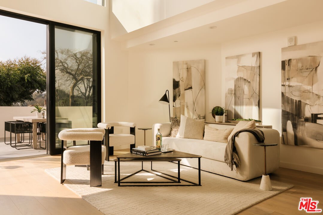 Condo in Los Angeles, California, United States 1 - 17733863