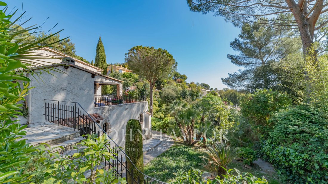 House in La Maure-Super Cannes, Vallauris, France 2 - 17733552