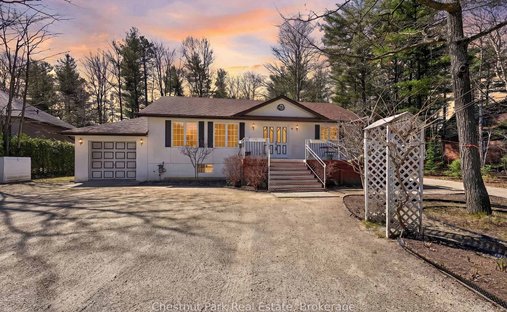 House in Ontario, Canada 1