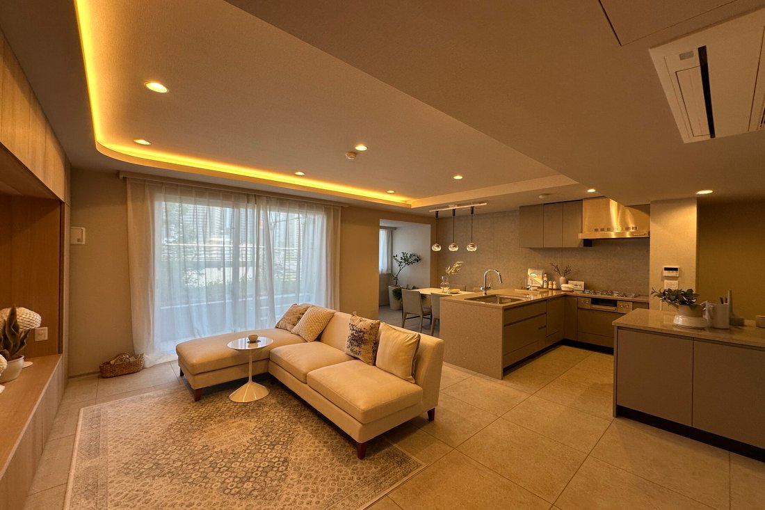 Condo in Minato City, Tokyo, Japan 1 - 17733485