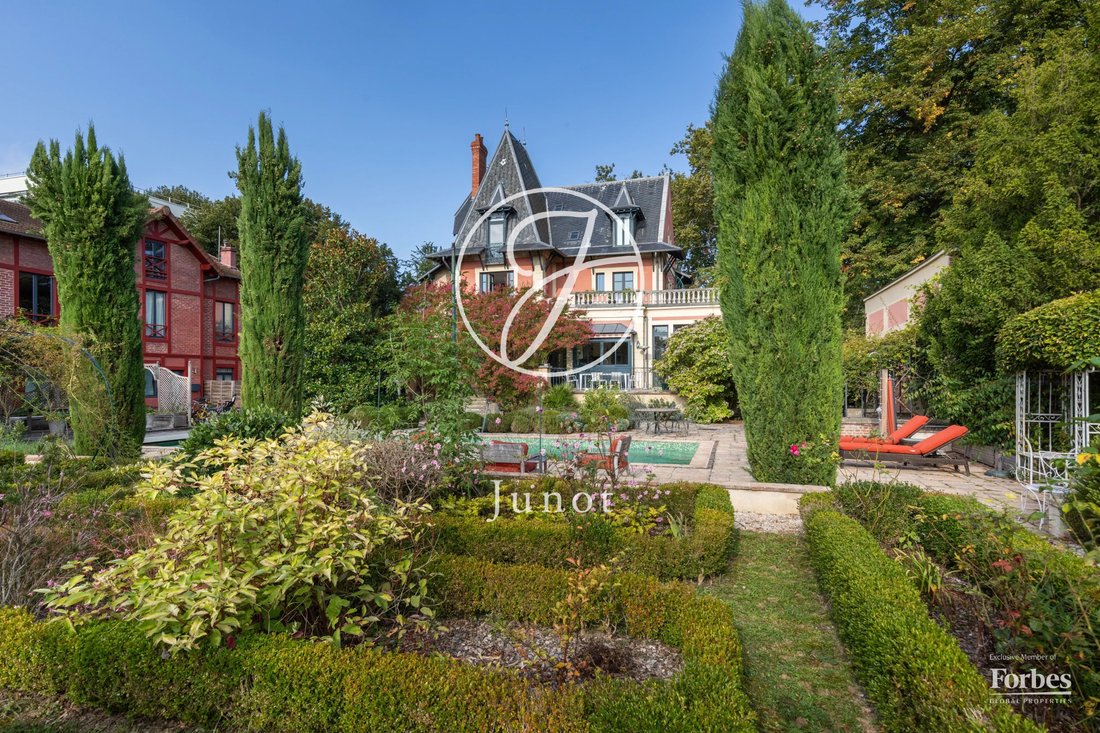 House in Chatou, Ile-de-France, France 5 - 16583567