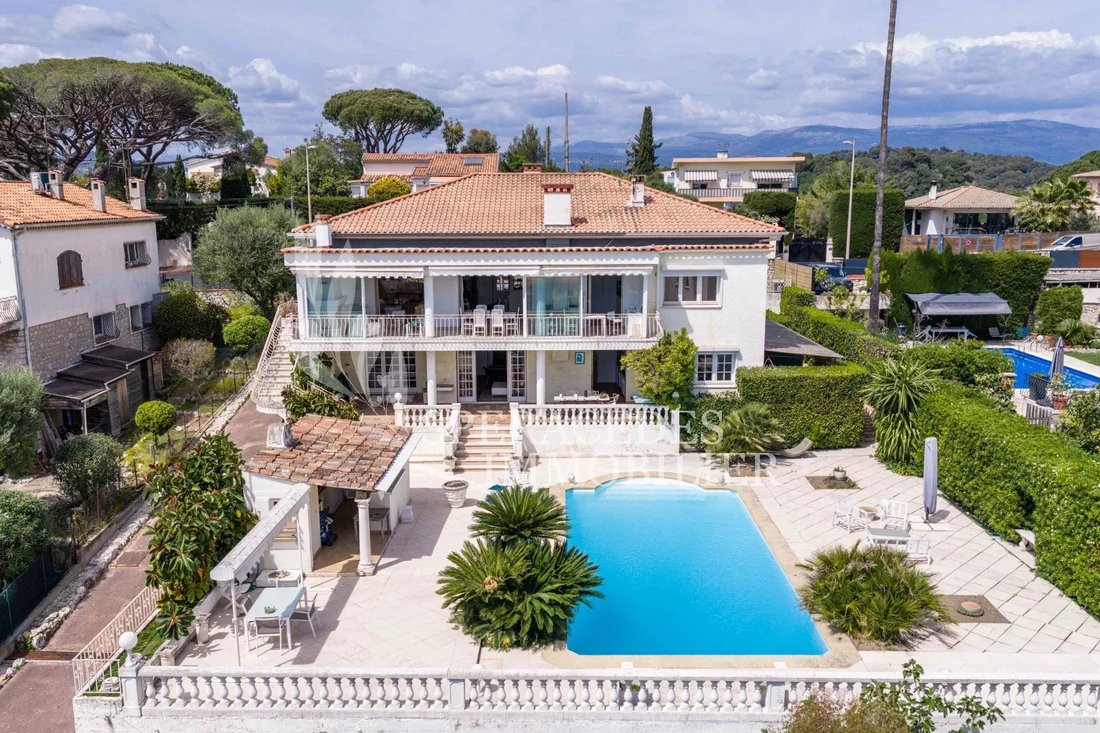 Villa in Font de Veyre, Cannes, France 3 - 17733523