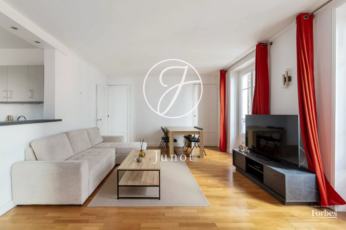 Apartment in Clichy-Trinité, Paris 9e Arrondissement, Paris 5 - 17671481