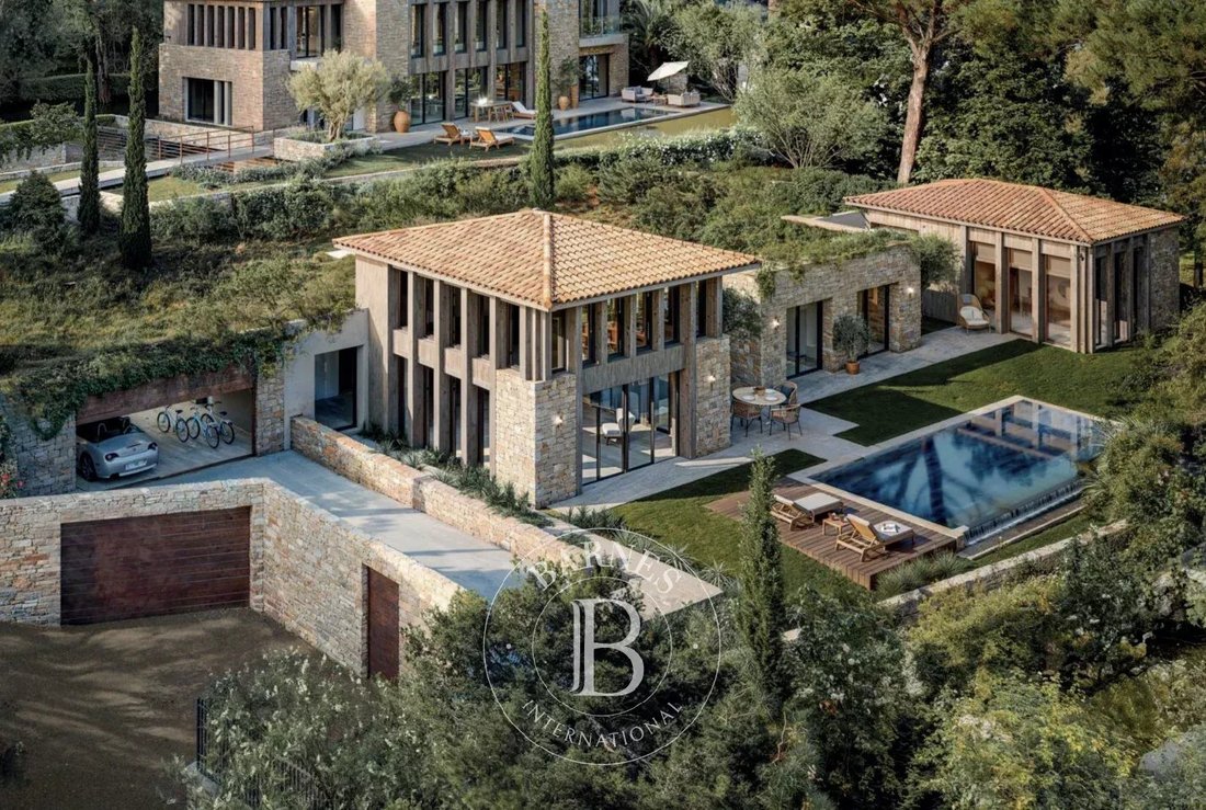 House in Grande Couronne, Cassis, France 2 - 17733545