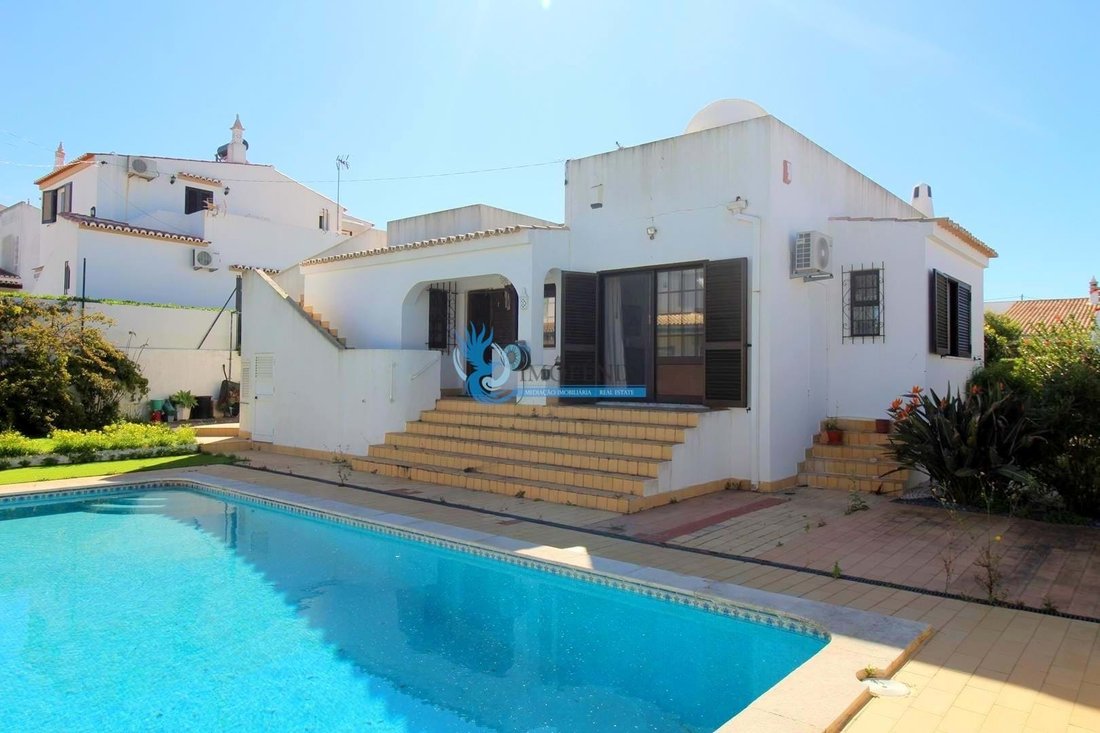 Villa in Guia, Algarve, Portugal 1 - 17734070