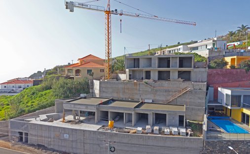Villa in Estreito da Calheta, Madeira, Portugal 1