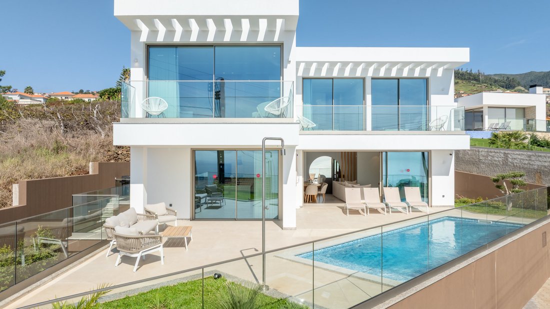 Villa in Estreito da Calheta, Madeira, Portugal 1 - 17734118